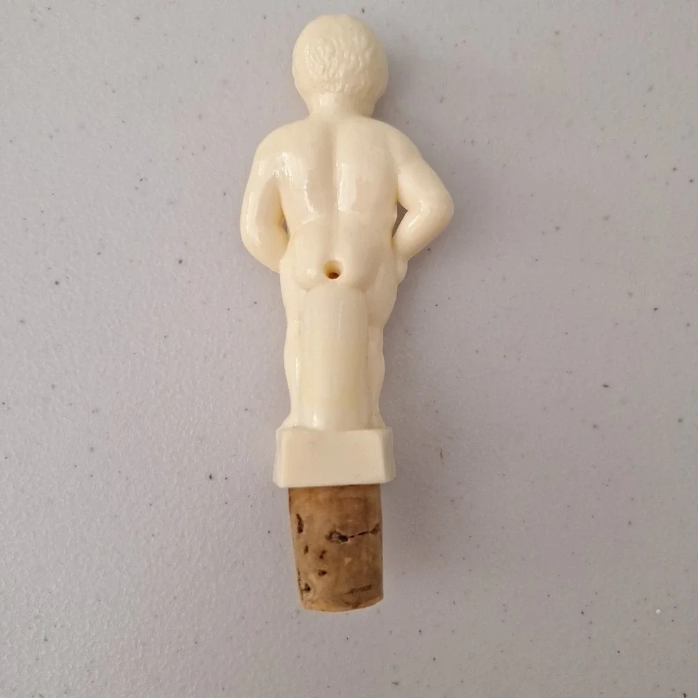 Vintage Bakelite Manneken-Pis Brussels, Belgium Statue Wine Bottle Cork 5